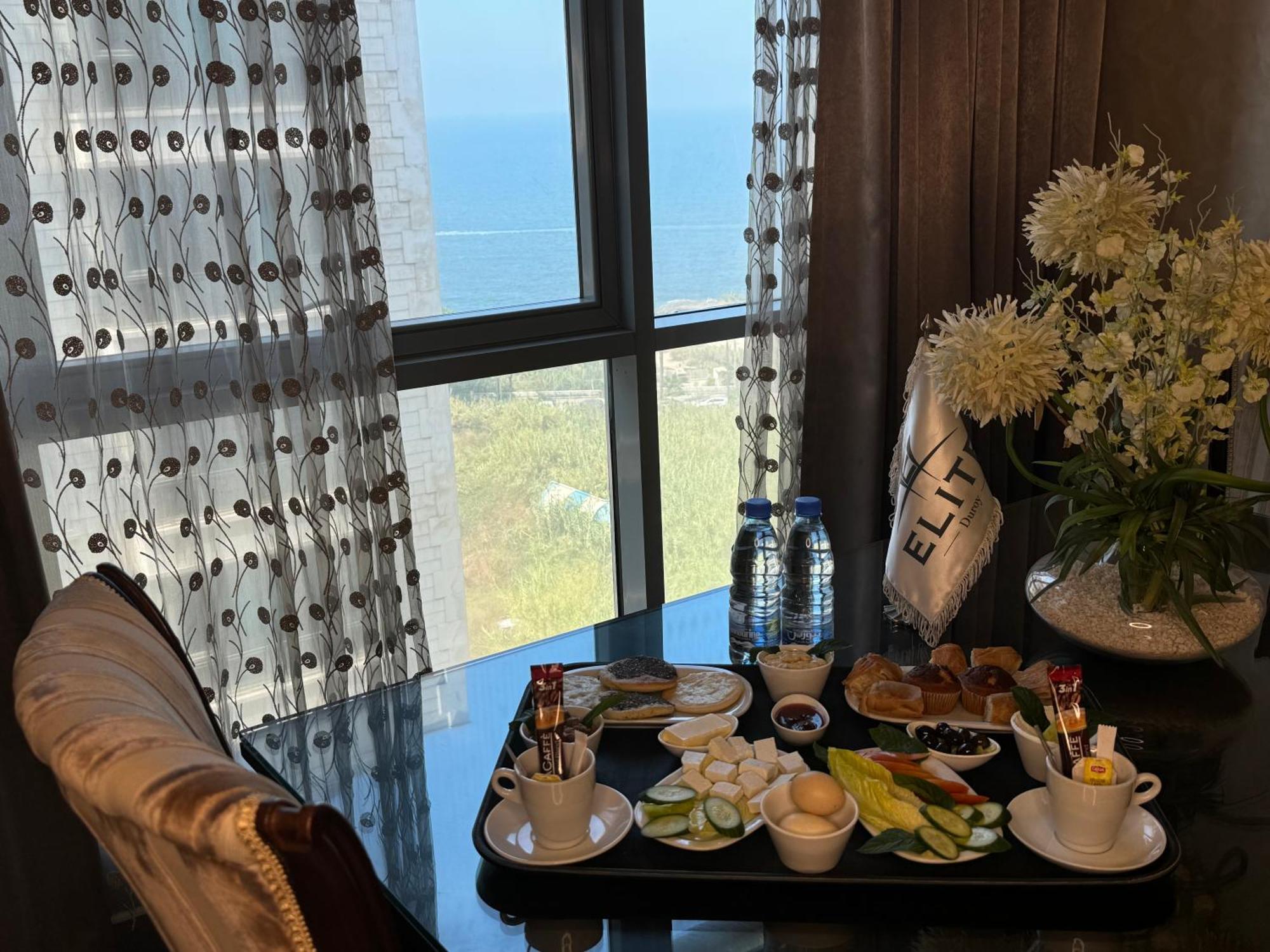 Elite By Beverly 4*