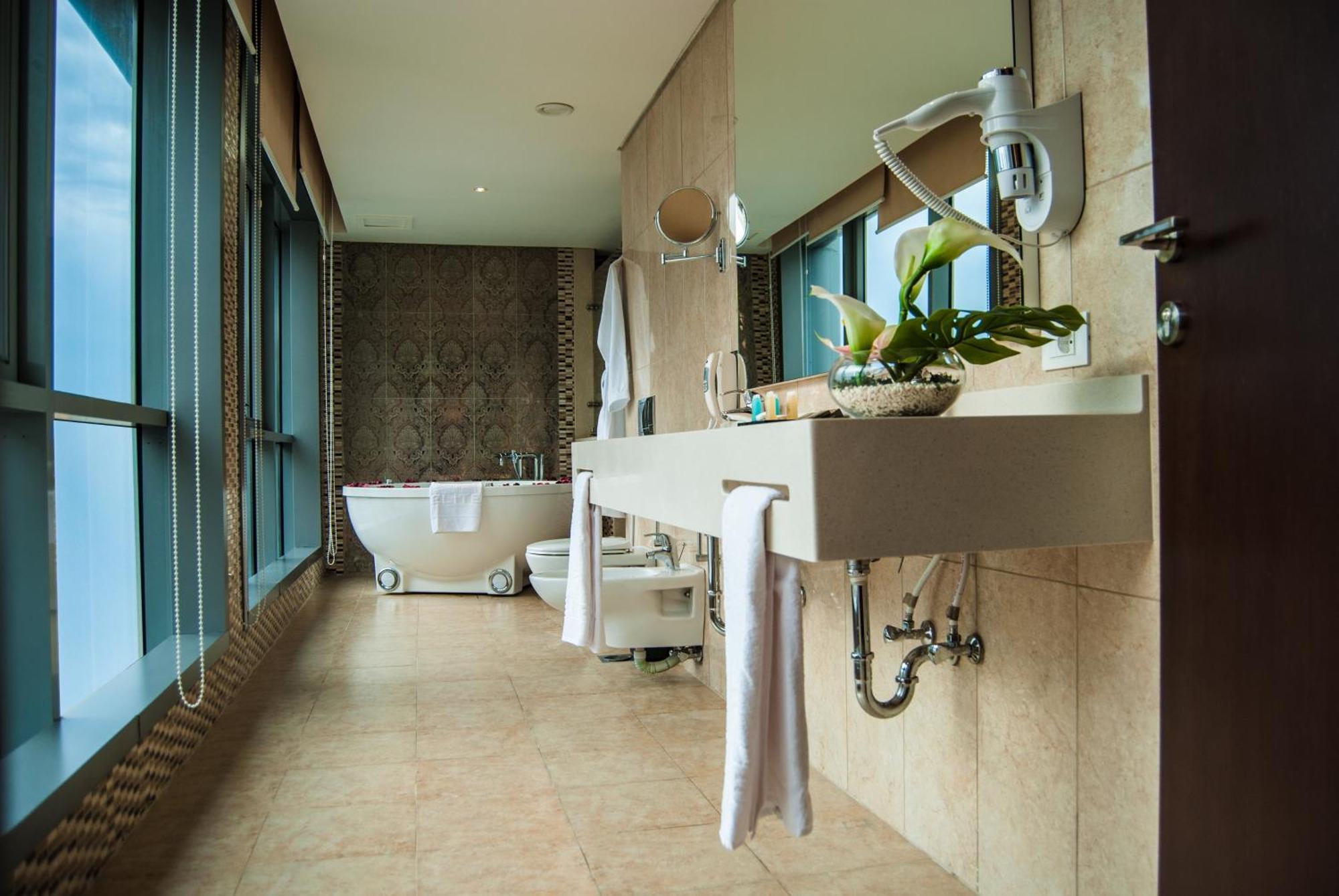 Elite By Beverly 4* Beirut