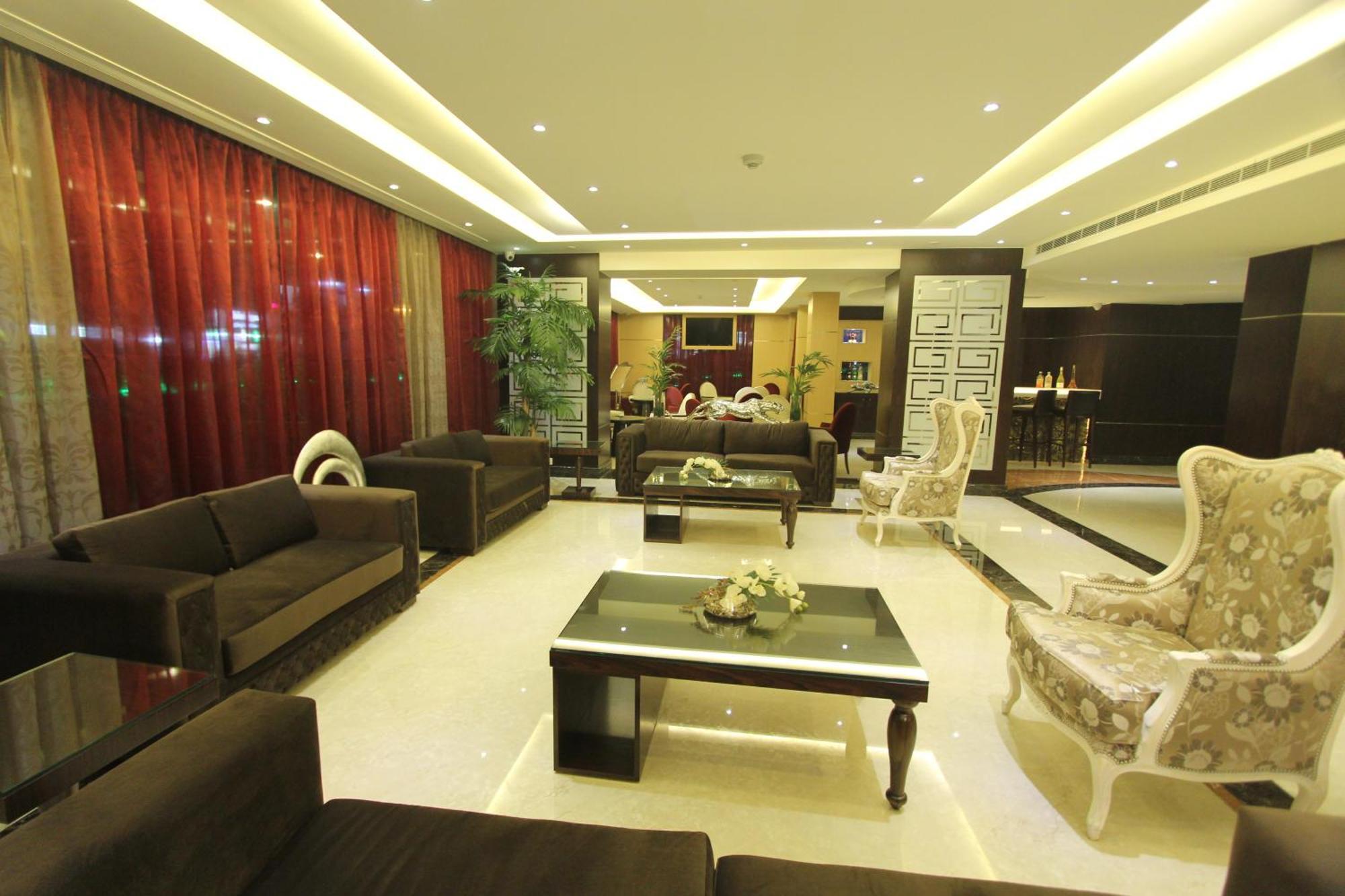 Hotel Elite By Beverly 4*